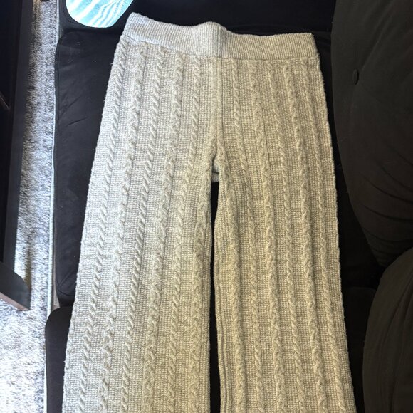 Women's Medium Gray Comfy Set - Picture 8 of 12